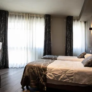 Astoria Living , Bolonia Italia