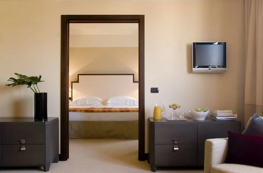 Hotel Starhotels Grand Milan Saronno
